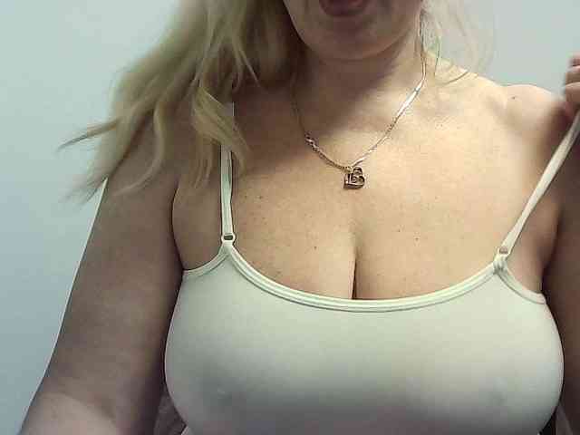 Multiply-orgazm webcam