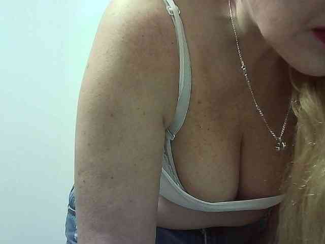 Multiply-orgazm webcam