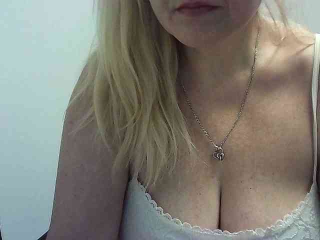 Multiply-orgazm webcam