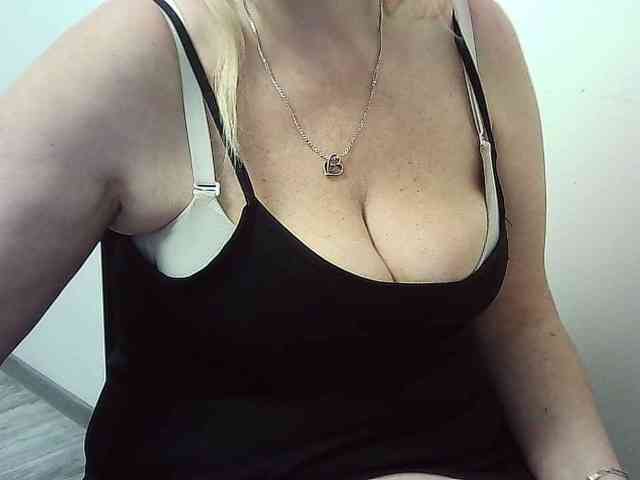 Multiply-orgazm webcam