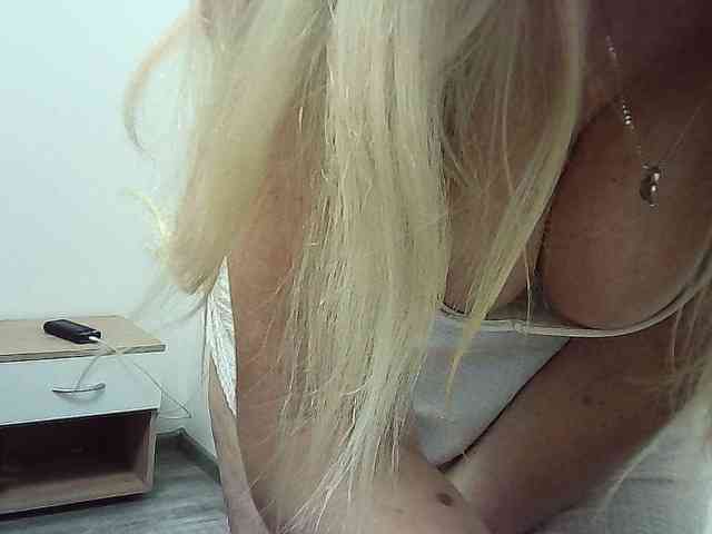 Multiply-orgazm webcam