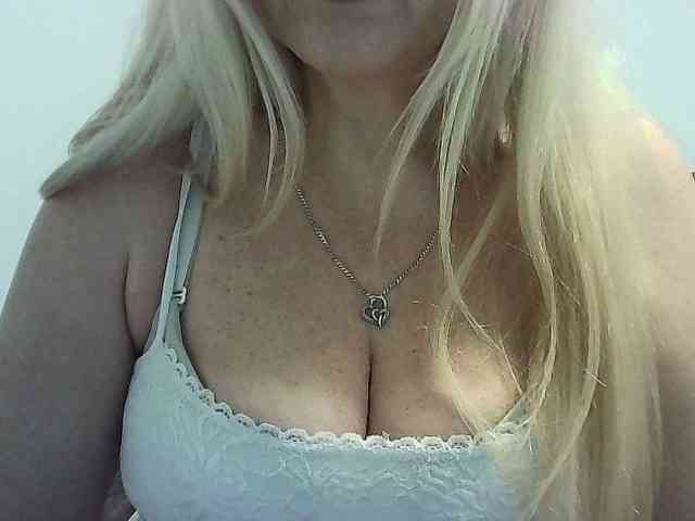 Multiply-orgazm webcam