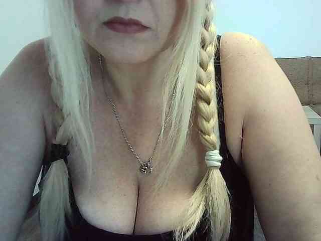 Multiply-orgazm webcam