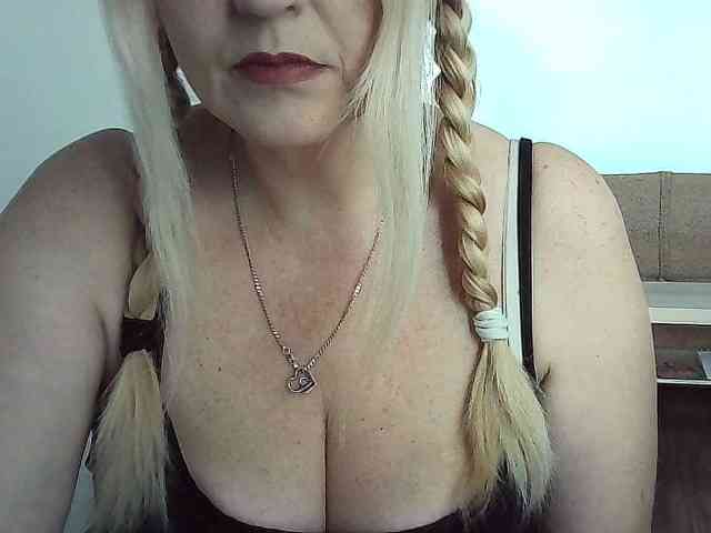 Multiply-orgazm webcam