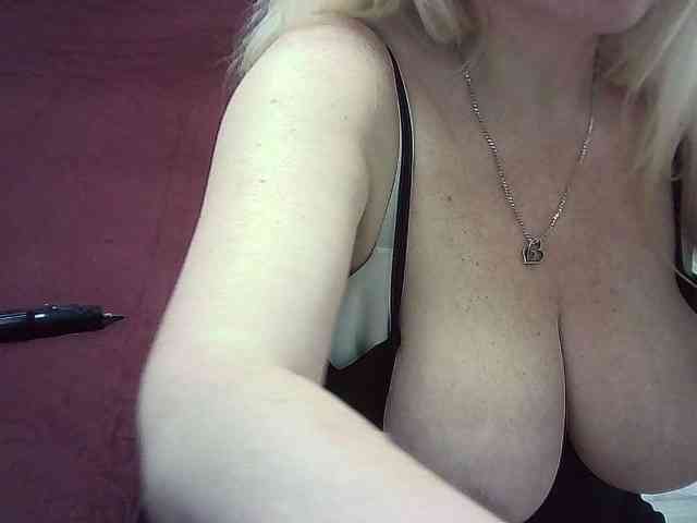 Multiply-orgazm webcam