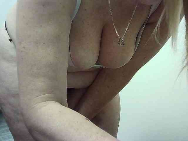 Multiply-orgazm webcam