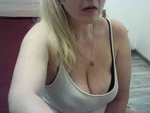 Multiply-orgazm webcam