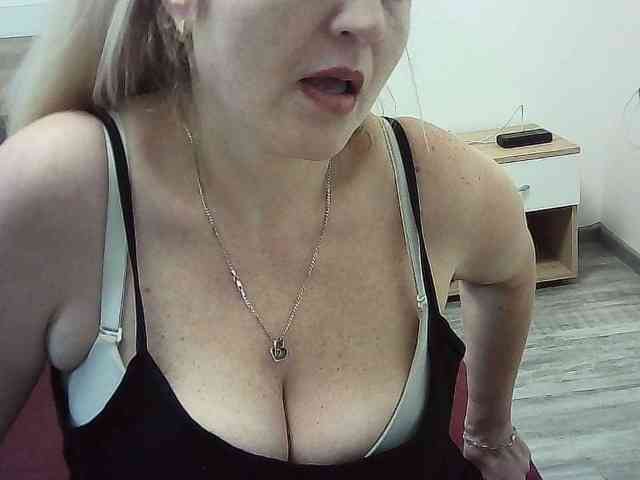 Multiply-orgazm webcam