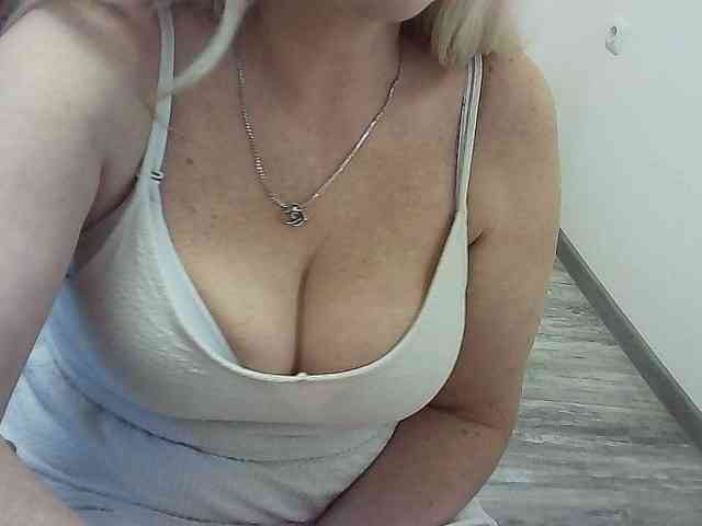 Multiply-orgazm webcam