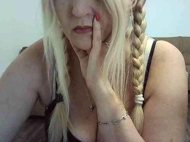 Multiply-orgazm webcam