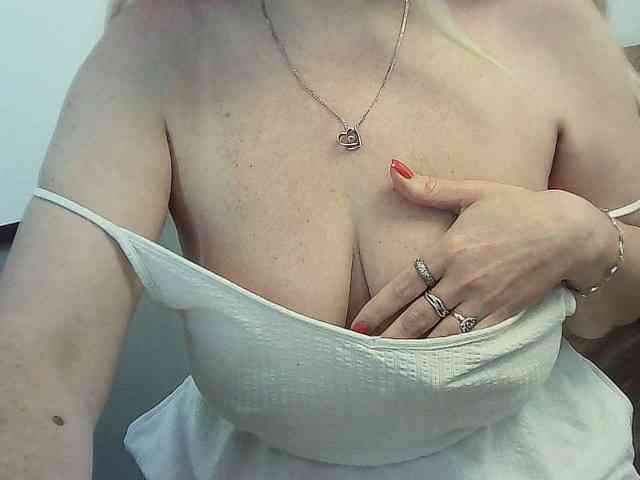 Multiply-orgazm webcam