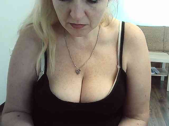 Multiply-orgazm webcam