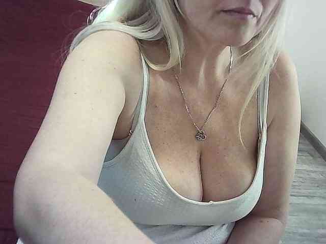 Multiply-orgazm webcam