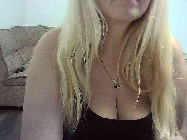 Multiply-orgazm webcam