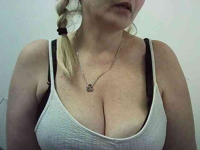 Multiply-orgazm webcam