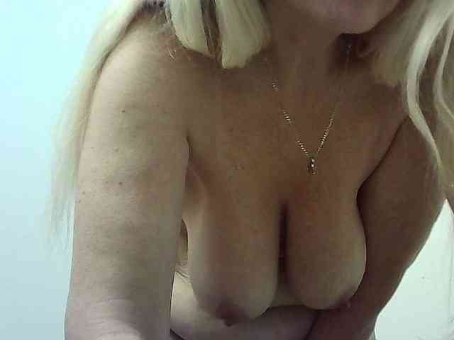 Multiply-orgazm webcam