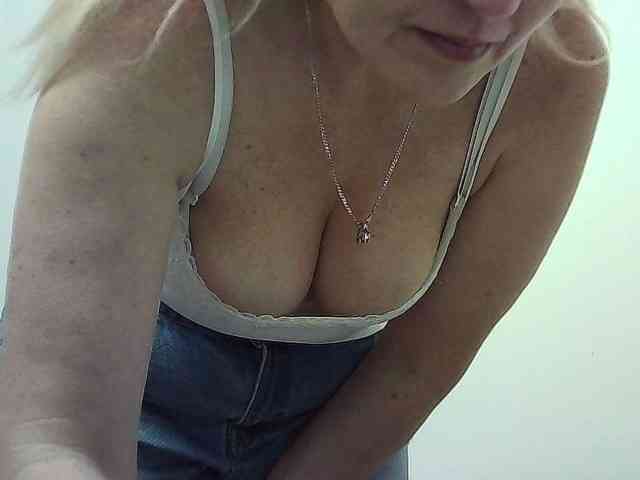 Multiply-orgazm webcam