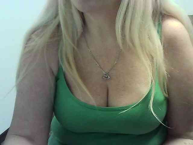 Multiply-orgazm webcam