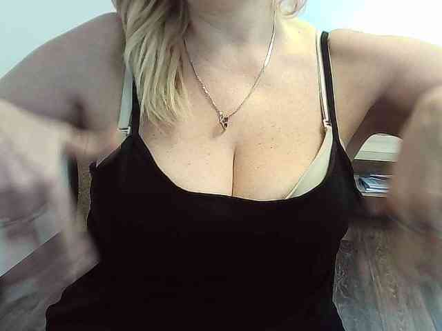 Multiply-orgazm webcam