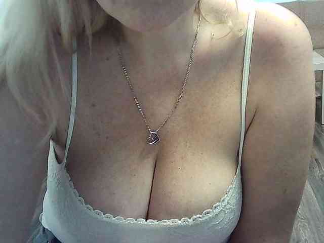 Multiply-orgazm webcam