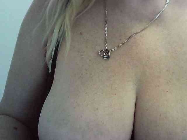 Multiply-orgazm webcam