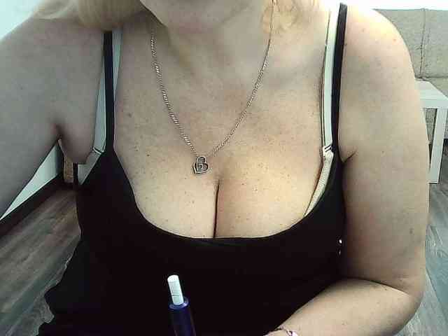 Multiply-orgazm webcam