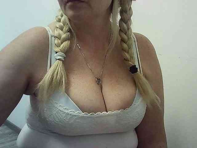 Multiply-orgazm webcam