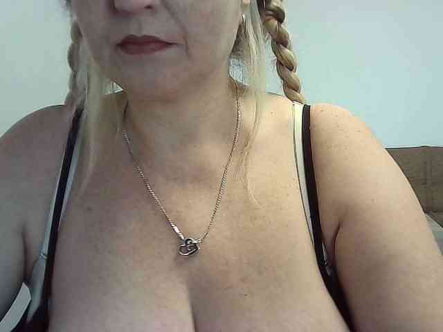 Multiply-orgazm webcam