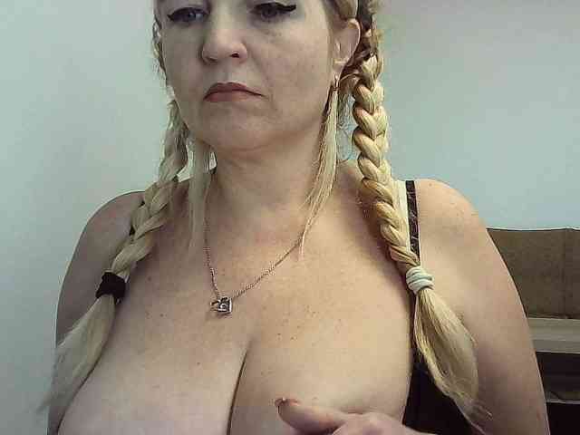 Multiply-orgazm webcam