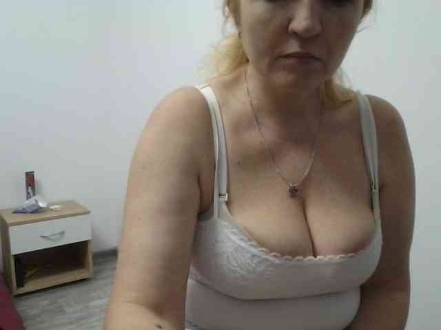 Multiply-orgazm webcam