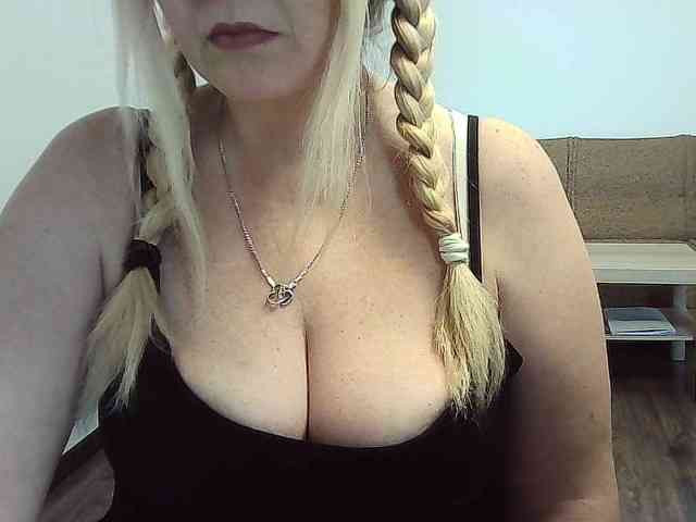 Multiply-orgazm webcam