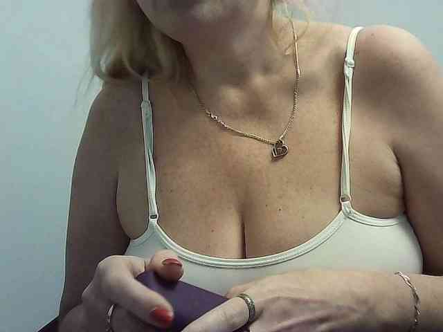 Multiply-orgazm Live Webcam on BongaCams