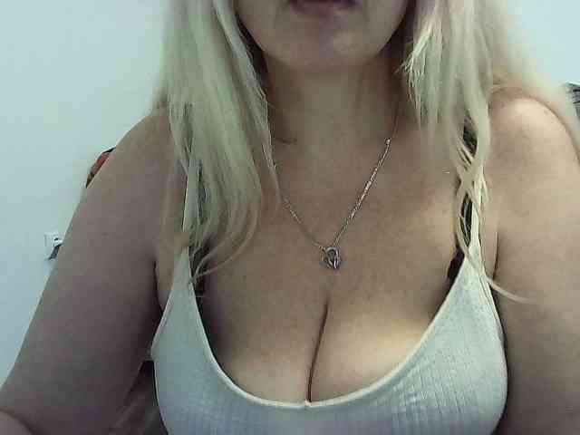 Multiply-orgazm webcam