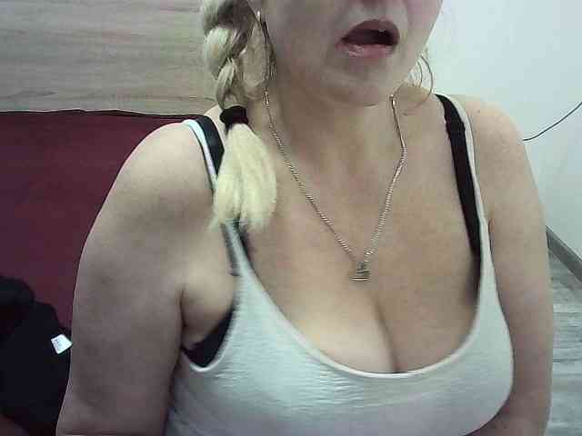 Multiply-orgazm webcam