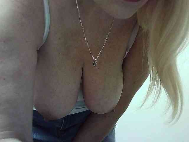 Multiply-orgazm webcam