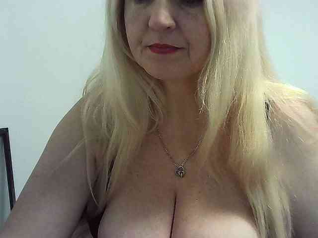 Multiply-orgazm webcam