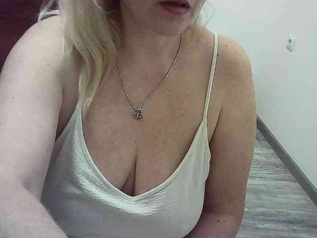 Multiply-orgazm webcam