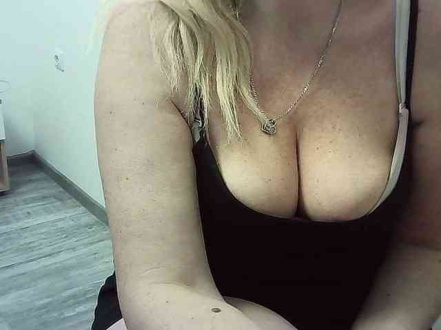 Multiply-orgazm webcam