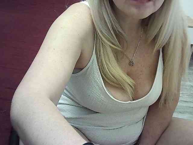 Multiply-orgazm webcam