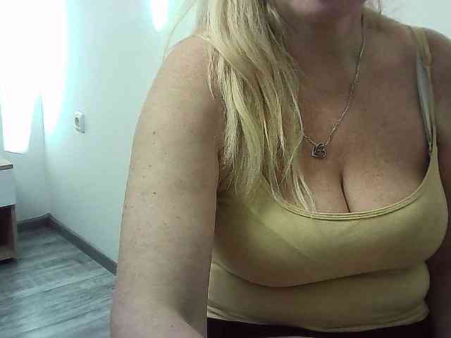 Multiply-orgazm webcam