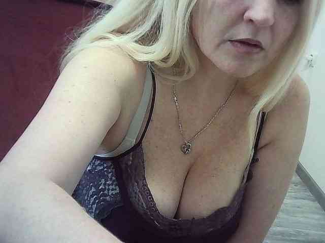 Multiply-orgazm webcam