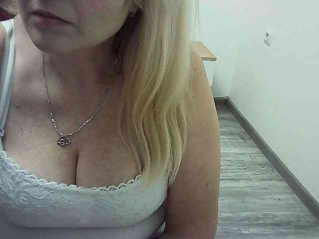 Multiply-orgazm webcam