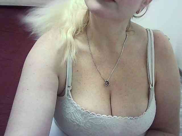 Multiply-orgazm webcam