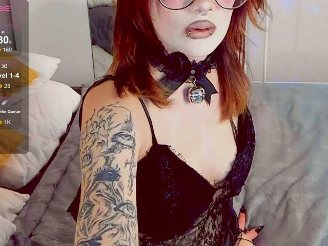 Marika-Degas's BongaCams show and profile