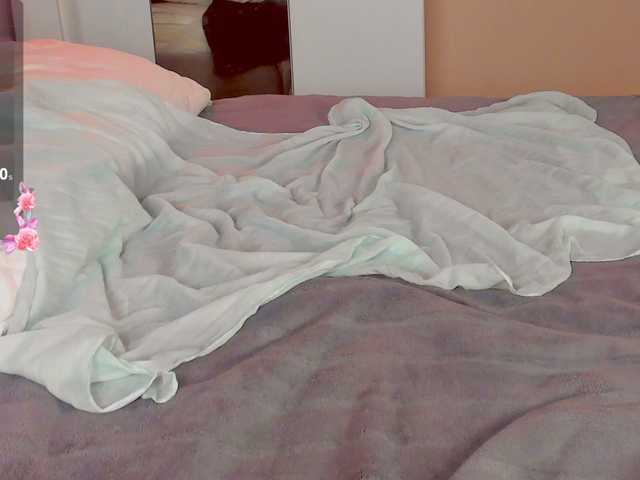 Marika-Degas's BongaCams show and profile