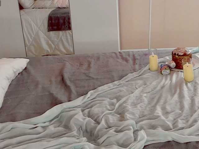 Marika-Degas's BongaCams show and profile