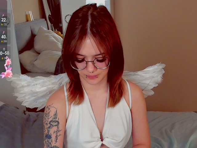 Marika-Degas's BongaCams show and profile