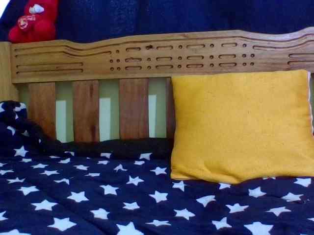 Roseroca33 Live Webcam on BongaCams