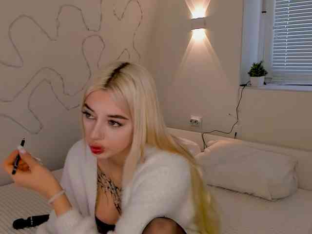 ElenaVelvet webcam