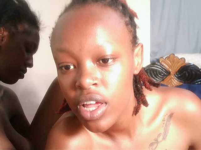 Wet-pussy55's BongaCams show and profile